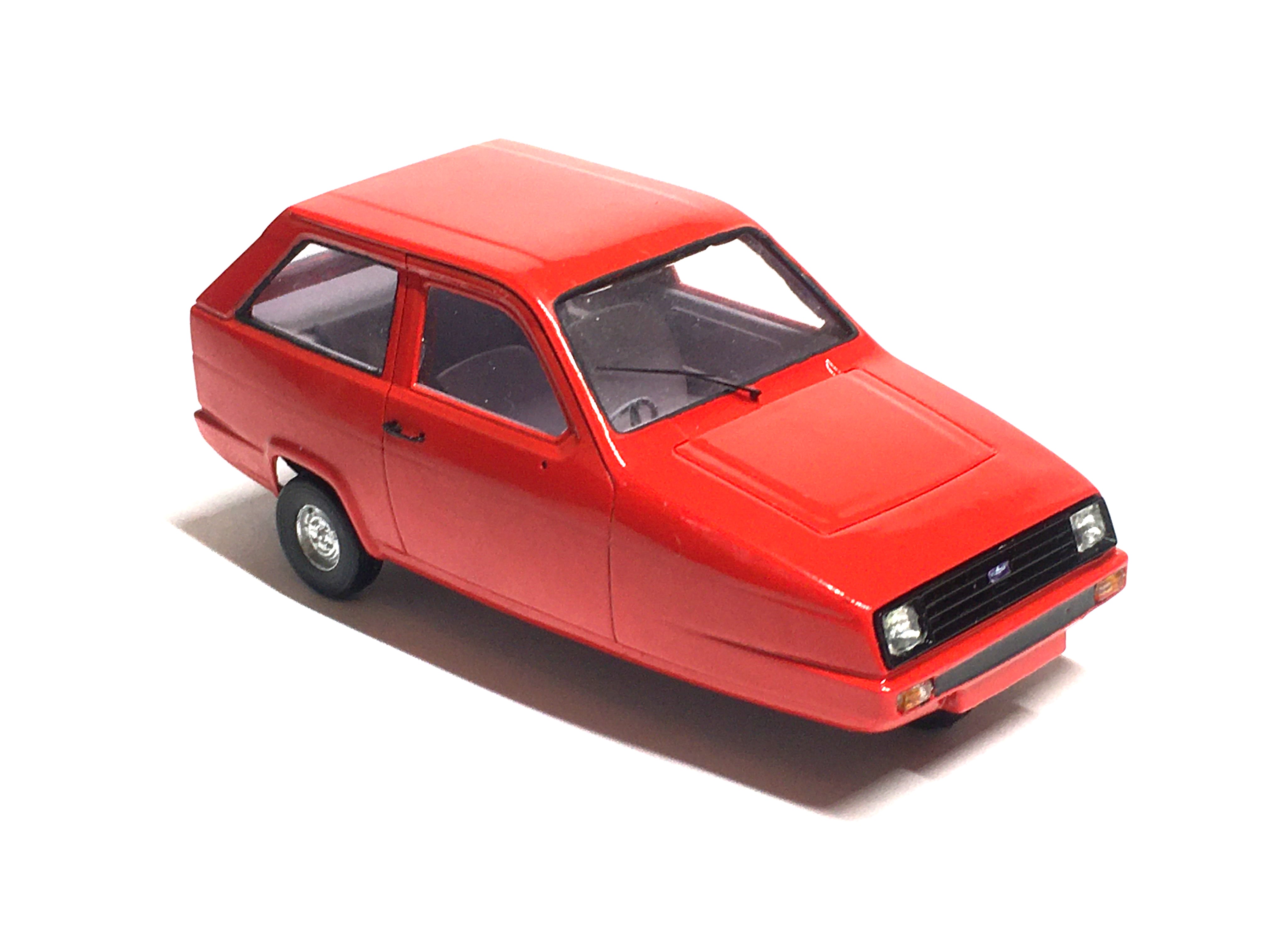 Reliant-Rialto (red)